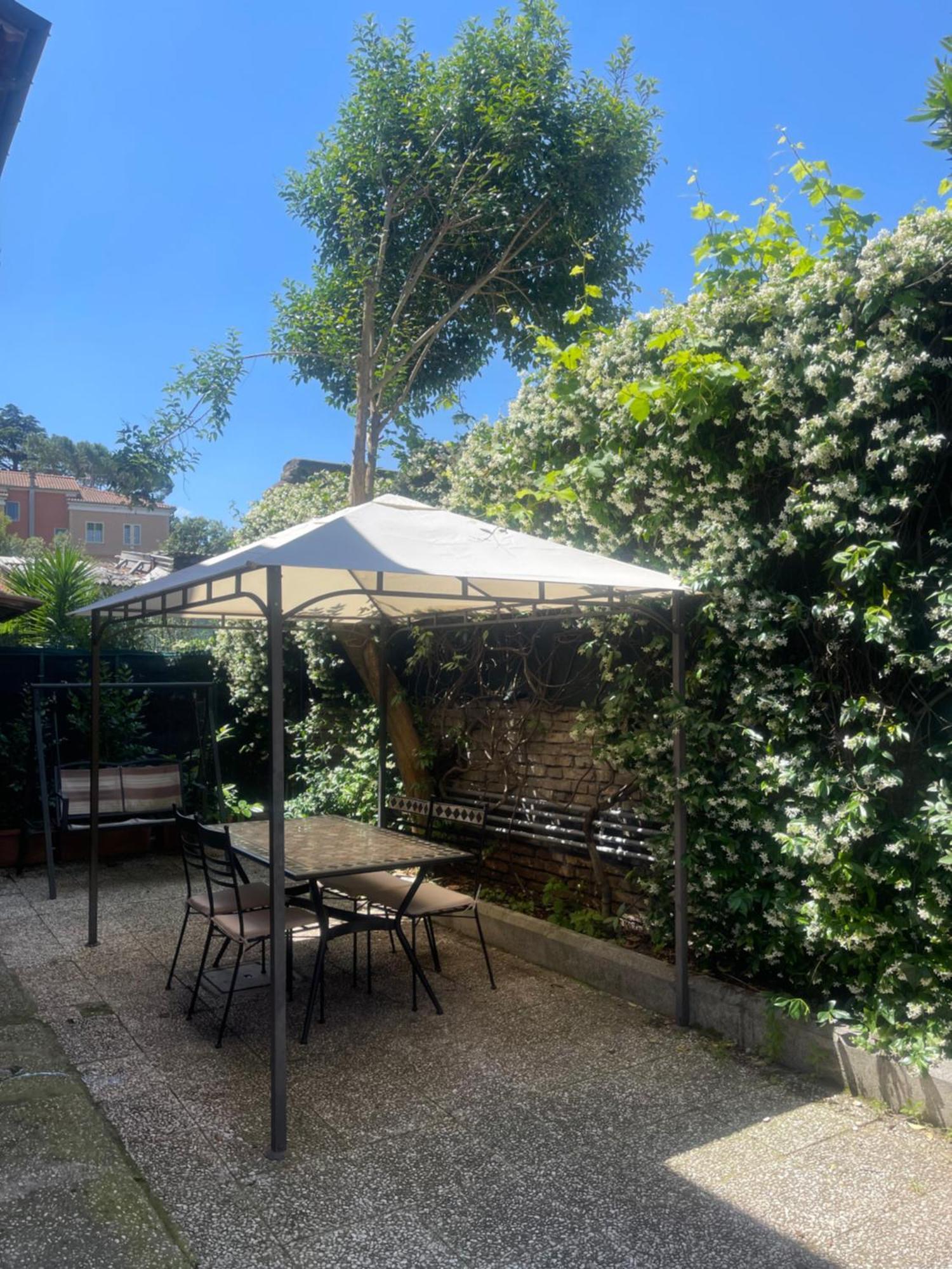 Appia Park Apartament 10 Min Dal Colosseo Roma Exterior foto