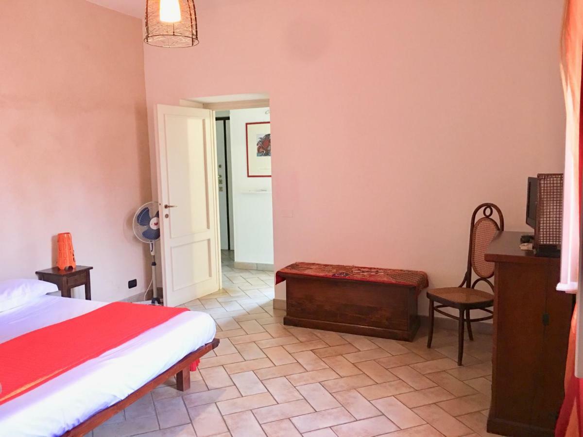Appia Park Apartament 10 Min Dal Colosseo Roma Exterior foto